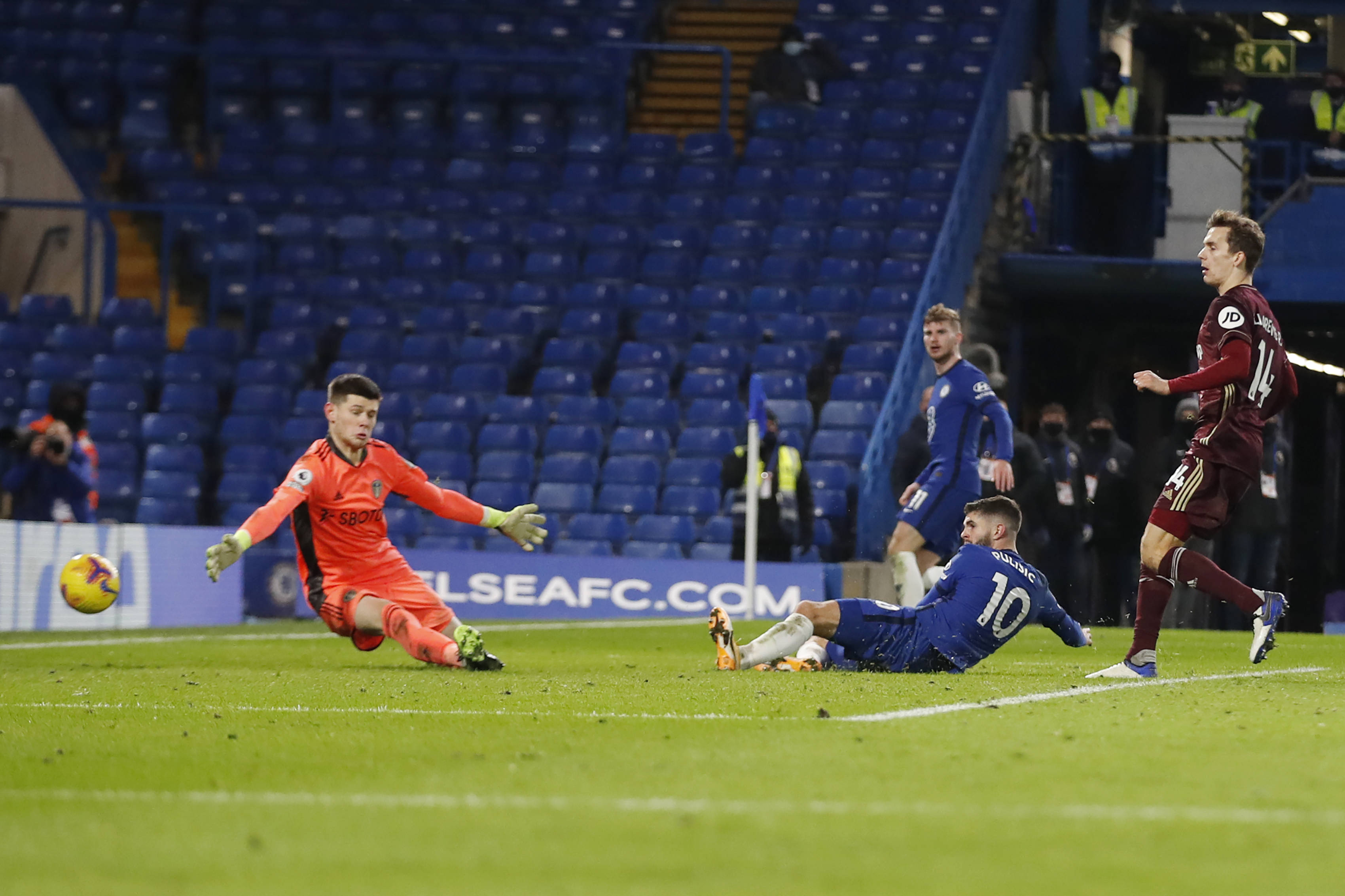 外球迷的热 外球迷的热